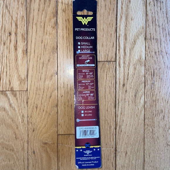 Brand New Buckle-Down Wonder Woman Dog Collar - Picture 3 of 6